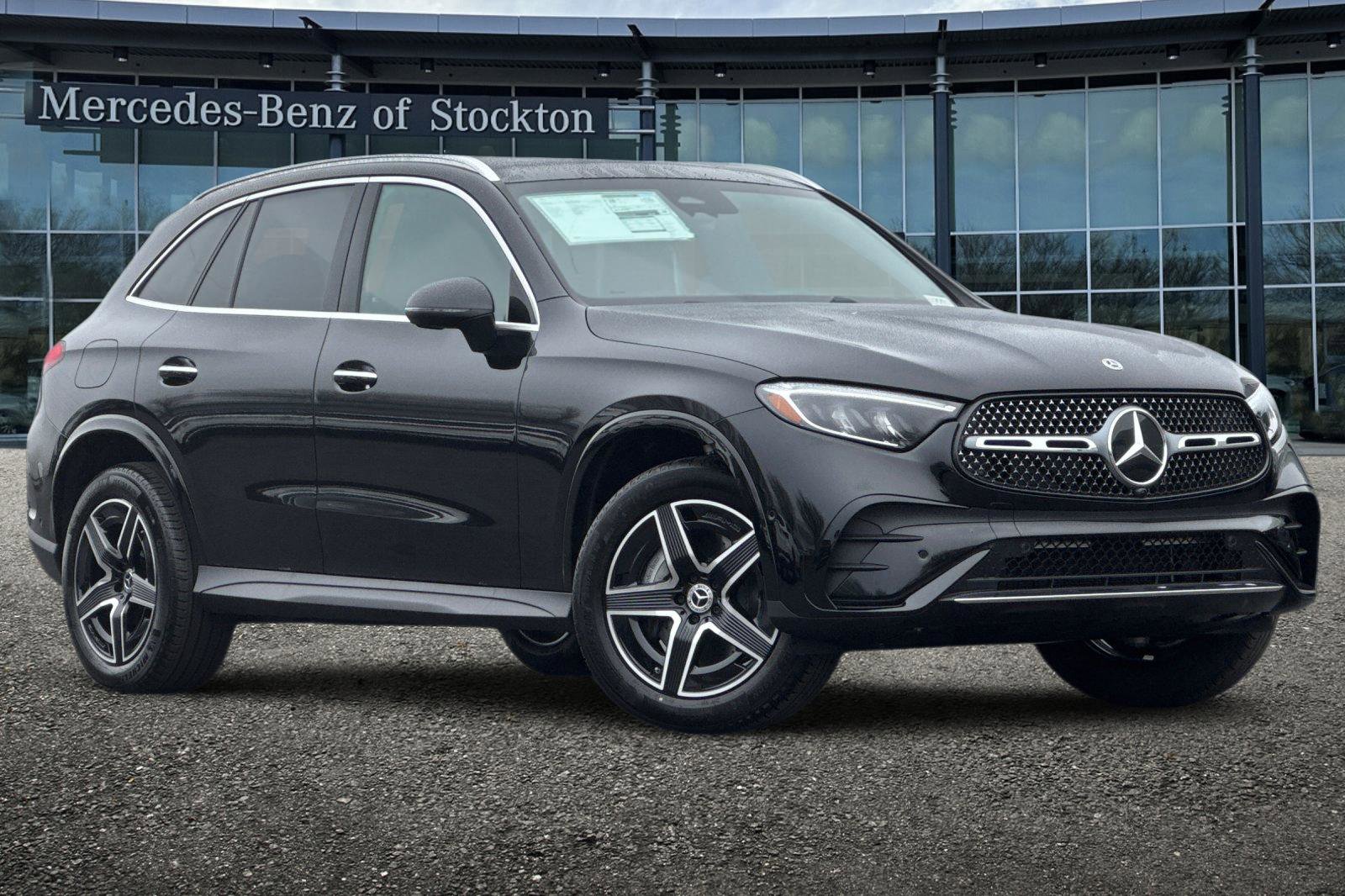 New 2026 Mercedes-Benz GLC 300 4MATIC video 1