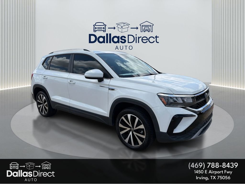 Used 2022 Volkswagen Taos SE image 2