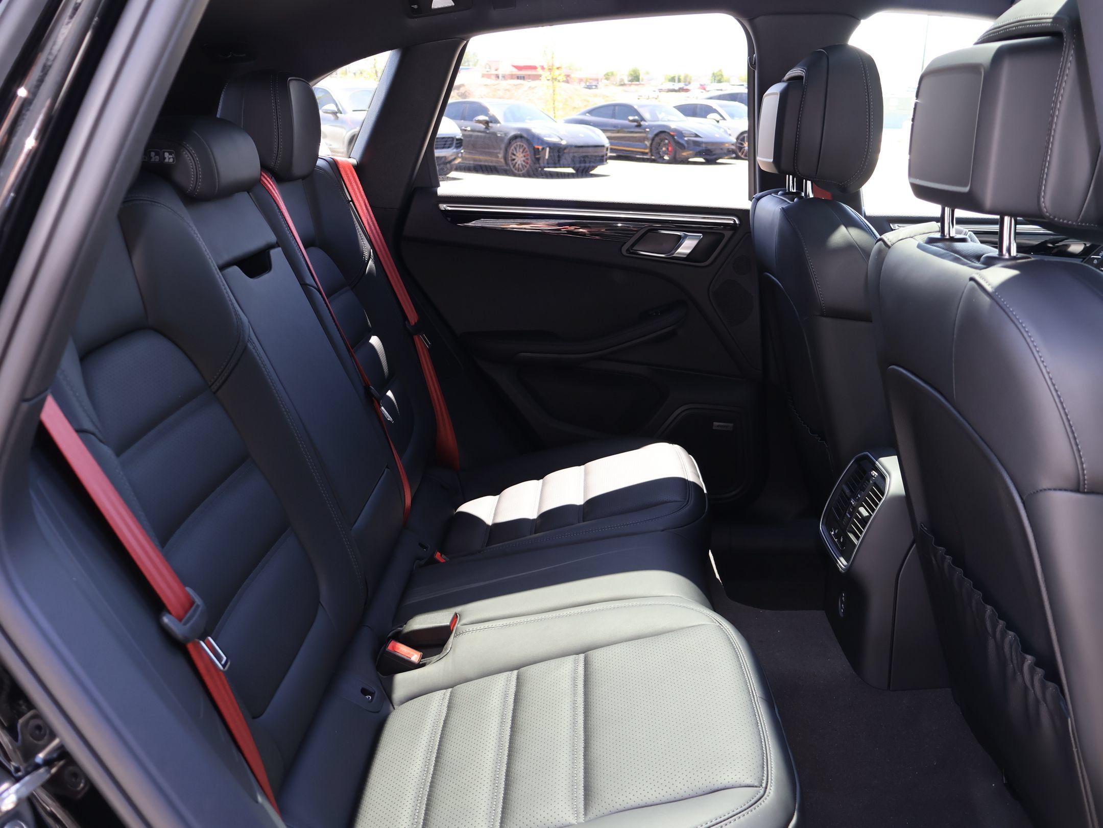 New 2026 Porsche Macan S AWD/4WD image 25