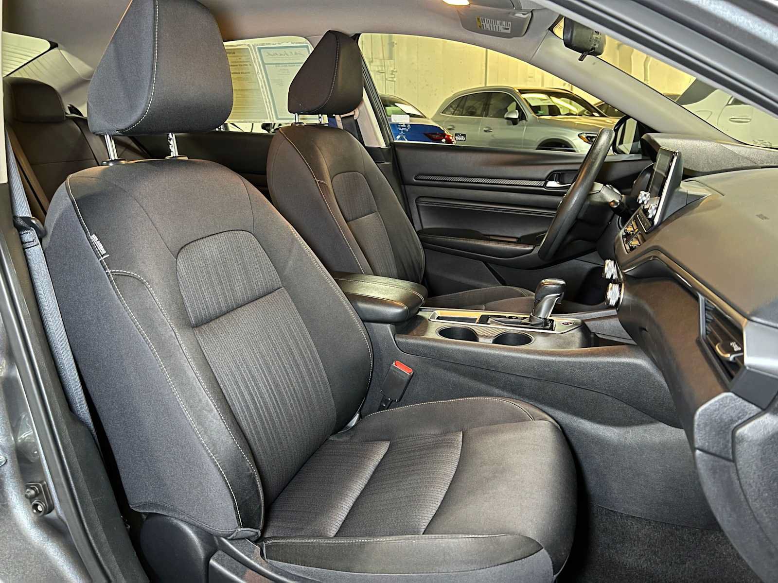 Used 2020 Nissan Altima 2.5 S FWD image 12