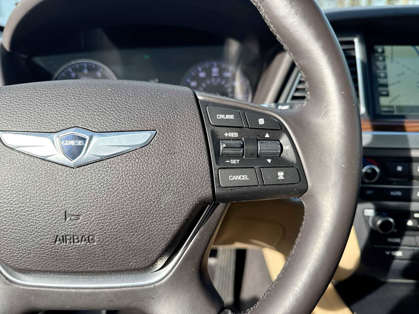 Used 2015 Hyundai Genesis 3.8 w/ Option Group 03 image 26