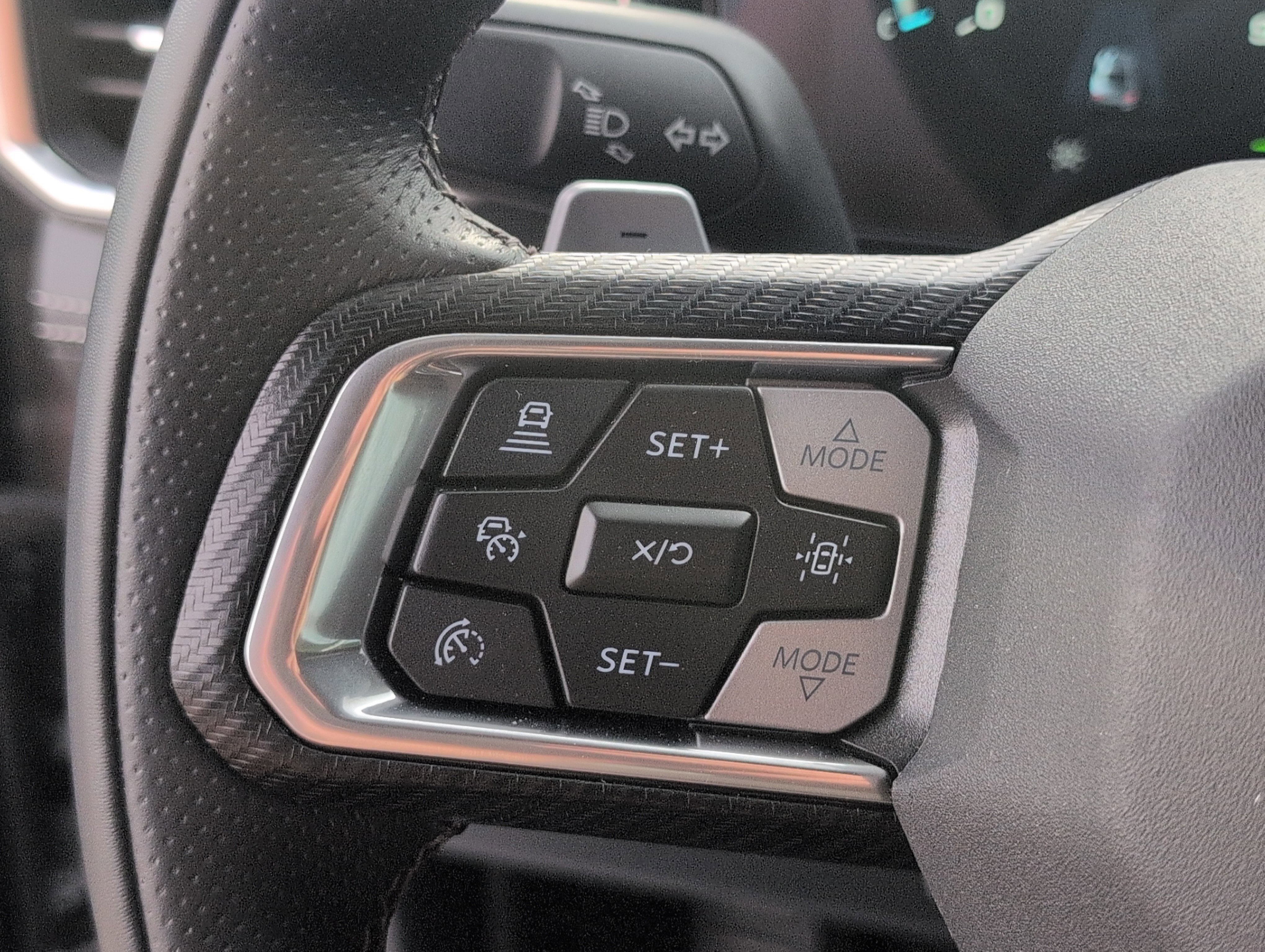 Used 2024 Ford Mustang GT Premium RWD image 26