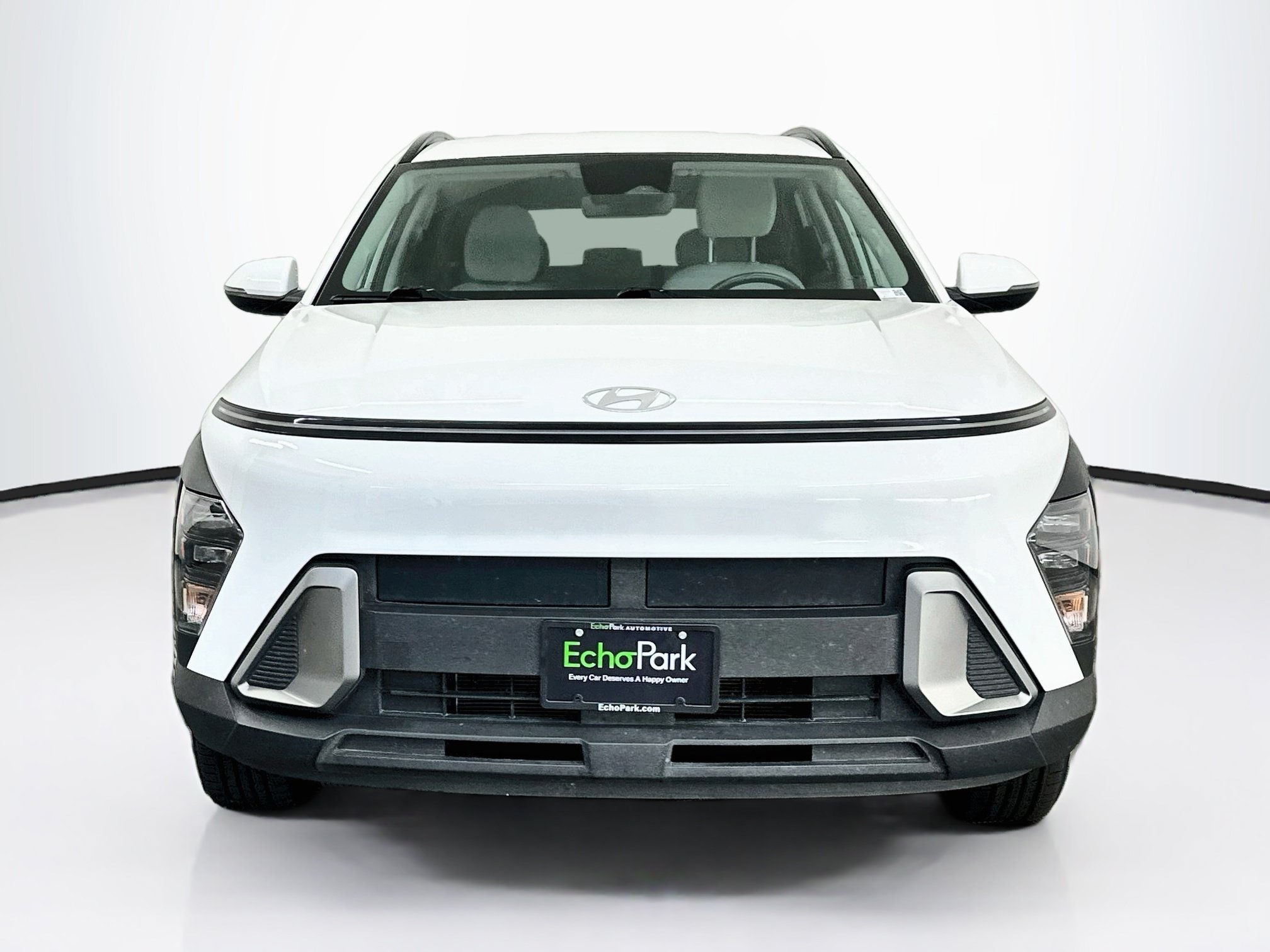 Used 2025 Hyundai Kona SEL AWD/4WD image 2