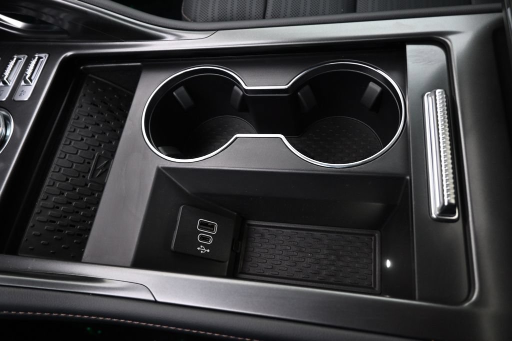 New 2026 Lincoln Nautilus Reserve w/ Jet Appearance Package AWD/4WD image 29