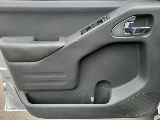 Used 2018 Nissan Frontier PRO-4X AWD/4WD image 19