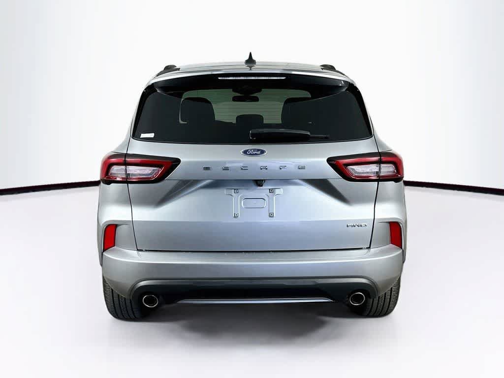 Used 2023 Ford Escape ST-Line AWD/4WD image 5