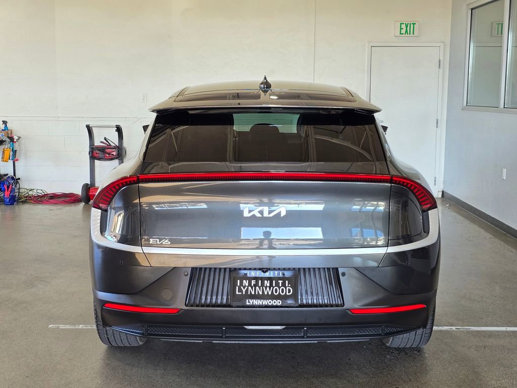 Used 2024 Kia EV6 Light image 5