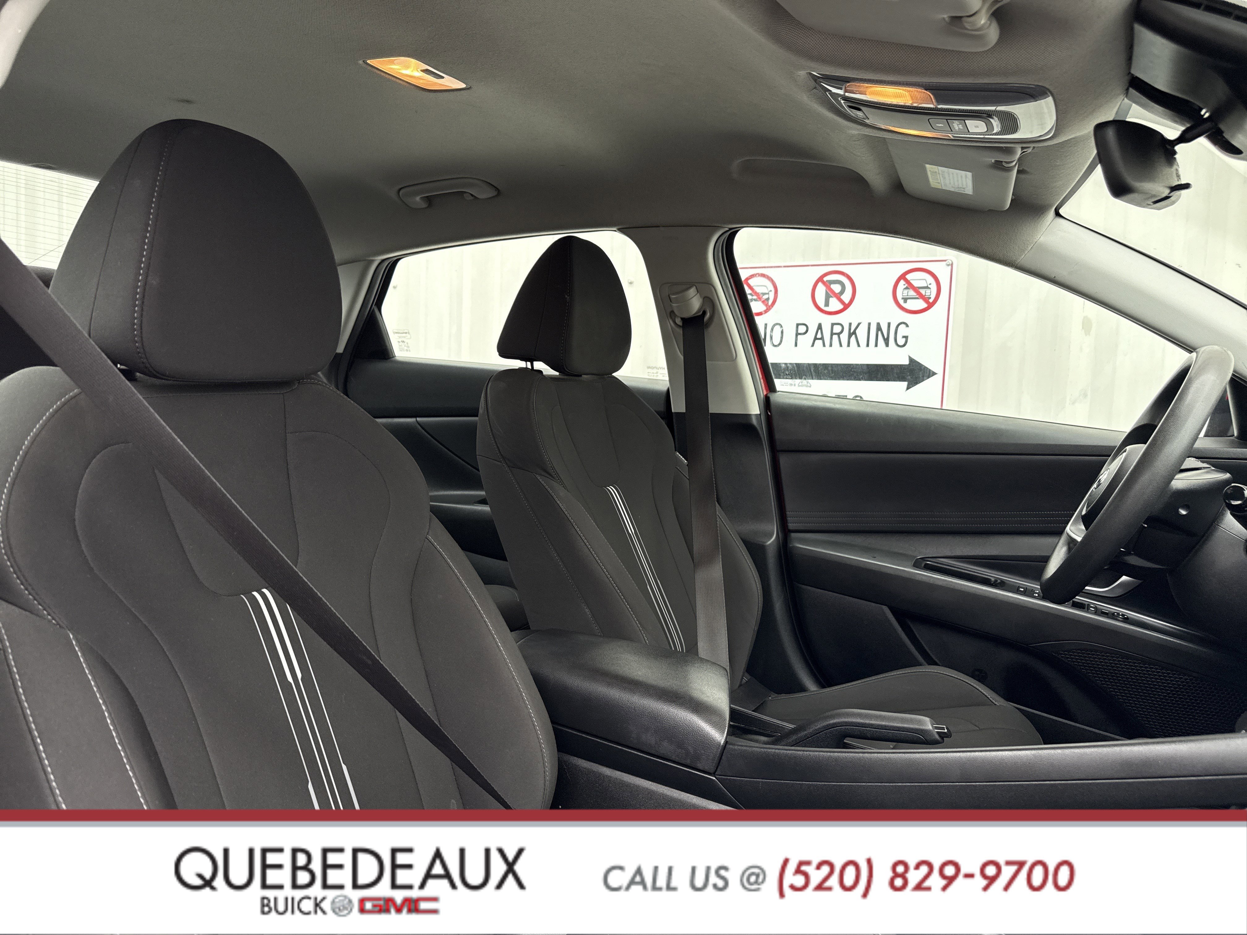 Used 2023 Hyundai Elantra SEL w/ Preferred Accessory Package image 29