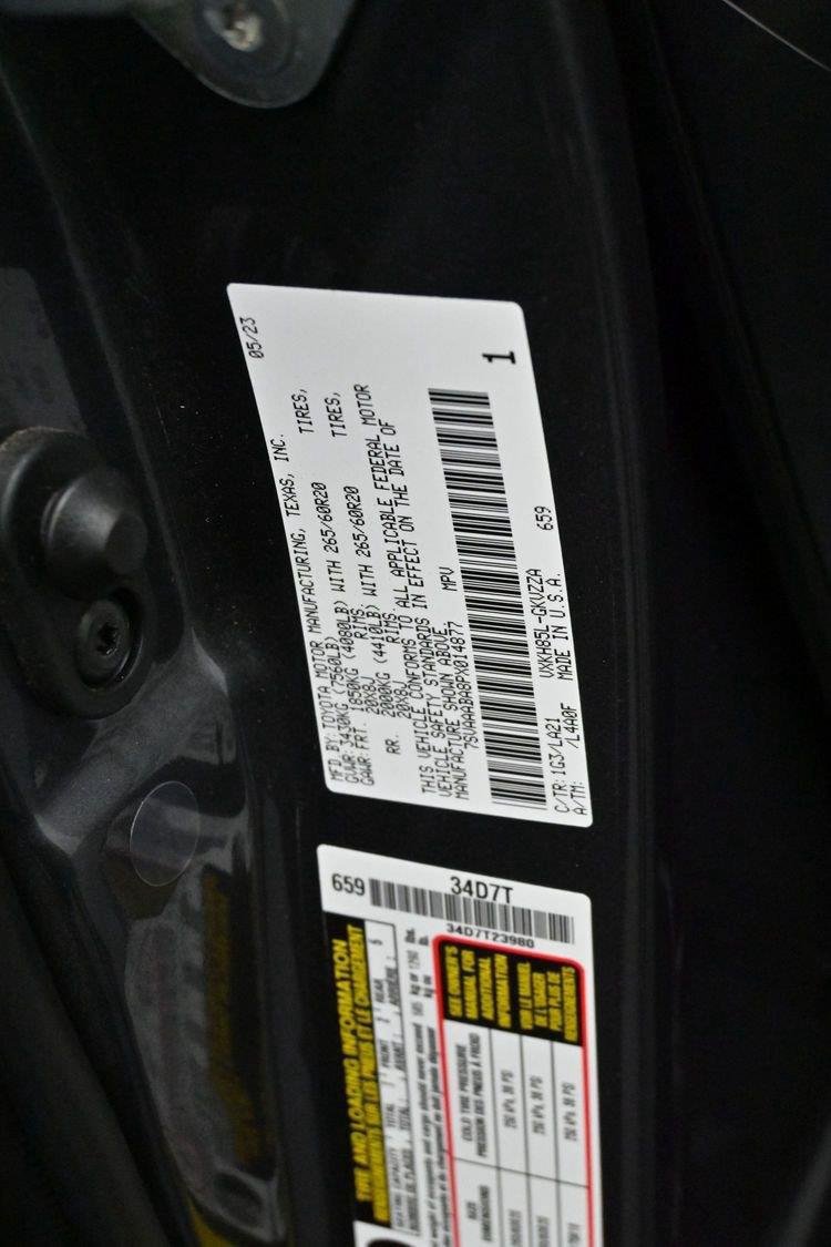 Used 2023 Toyota Sequoia Platinum AWD/4WD image 49