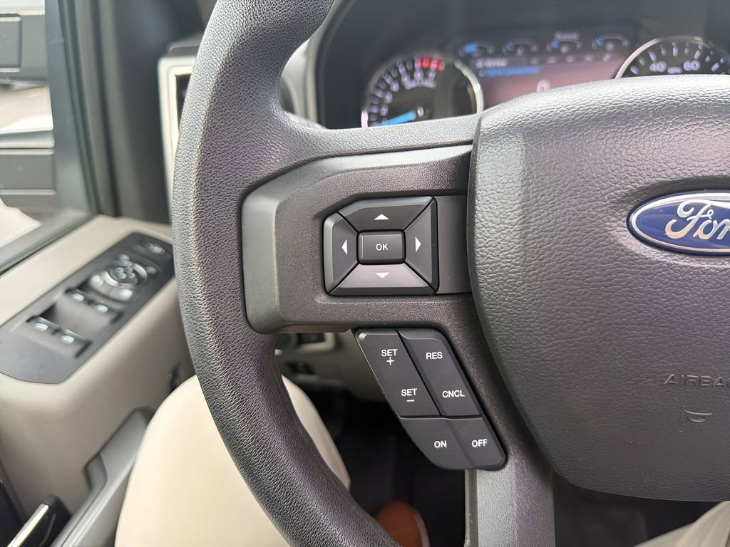 Used 2021 Ford F350 XLT w/ XLT Premium Package image 16