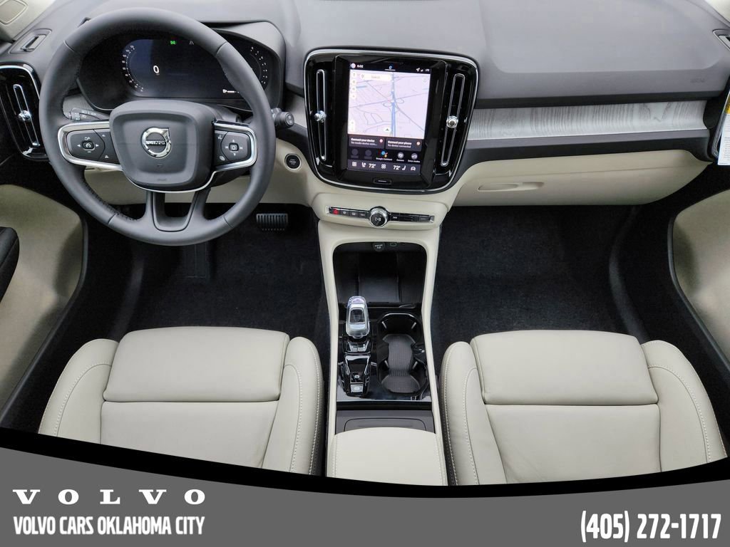 Used 2026 Volvo XC40 B5 Plus w/ Protection Package Premier AWD/4WD image 25