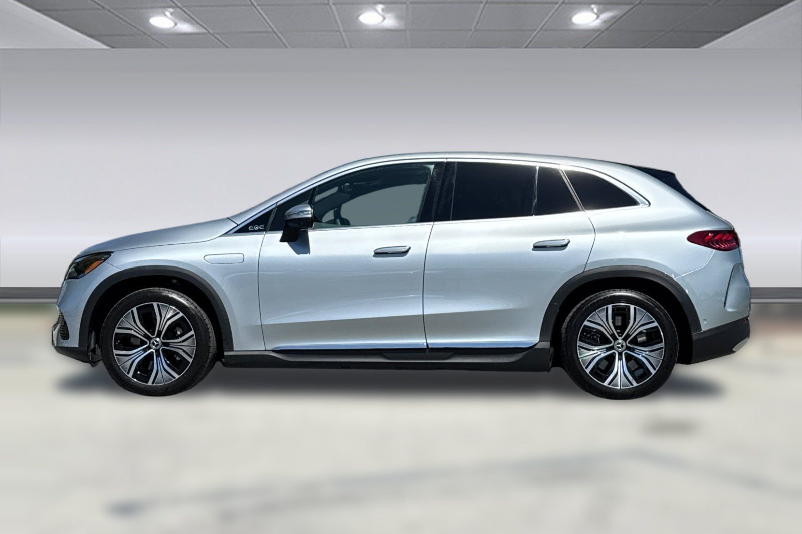 Certified 2023 Mercedes-Benz EQE 350+ 4MATIC SUV image 2