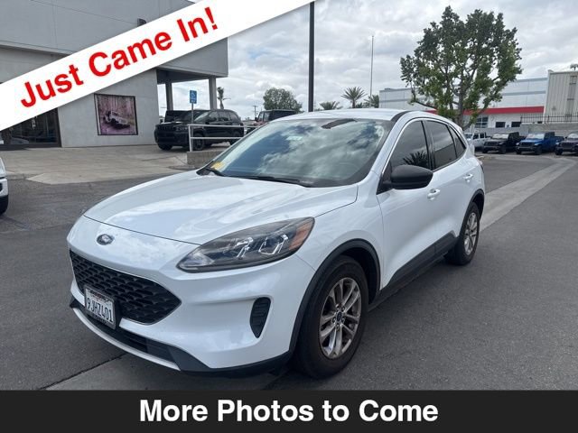 Used 2022 Ford Escape SE