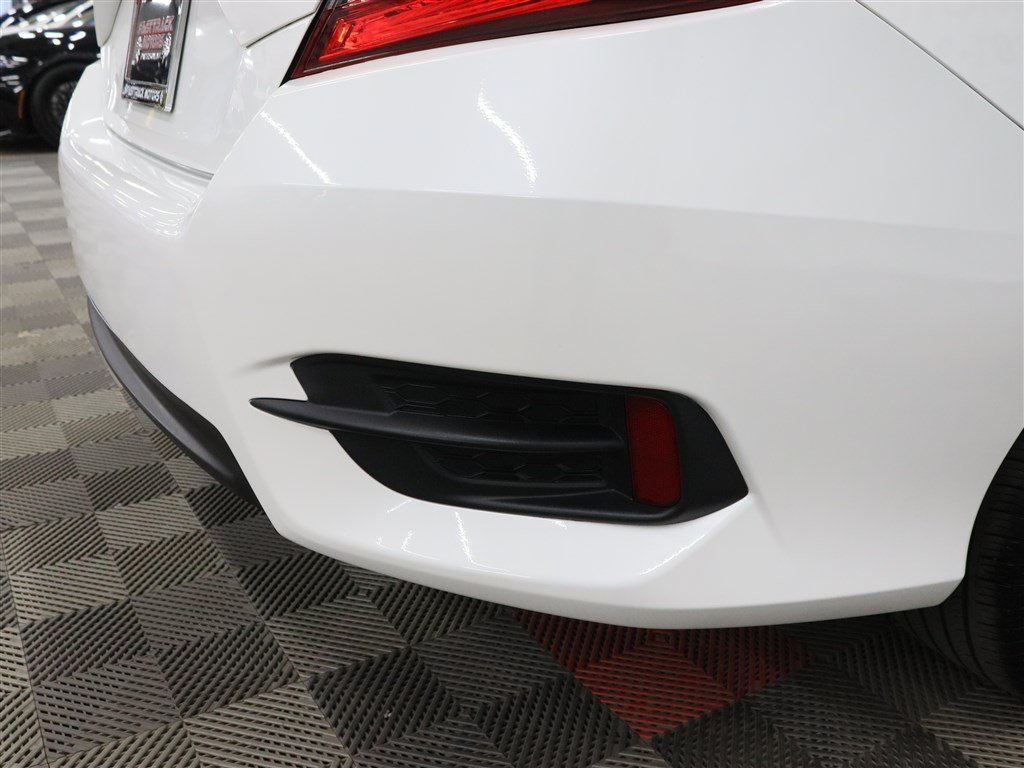 Used 2018 Honda Civic EX-T image 8