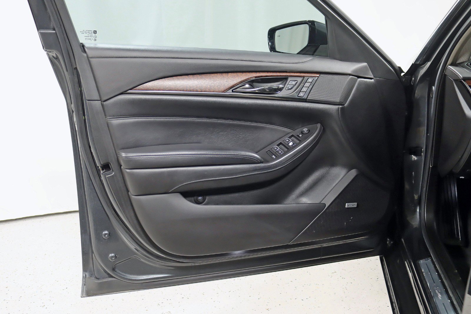 Used 2017 Cadillac CTS Luxury image 30