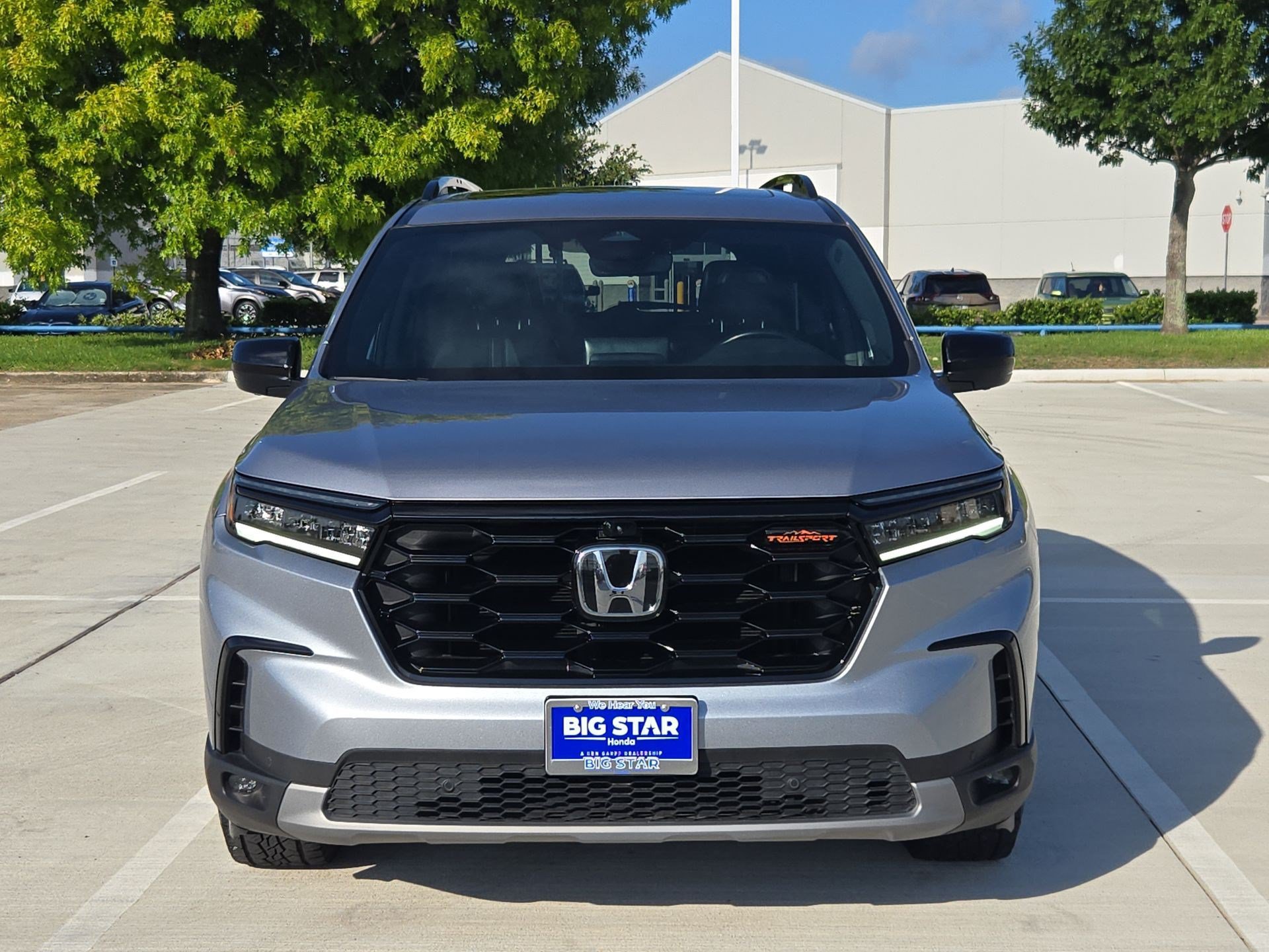Used 2024 Honda Pilot TrailSport image 9