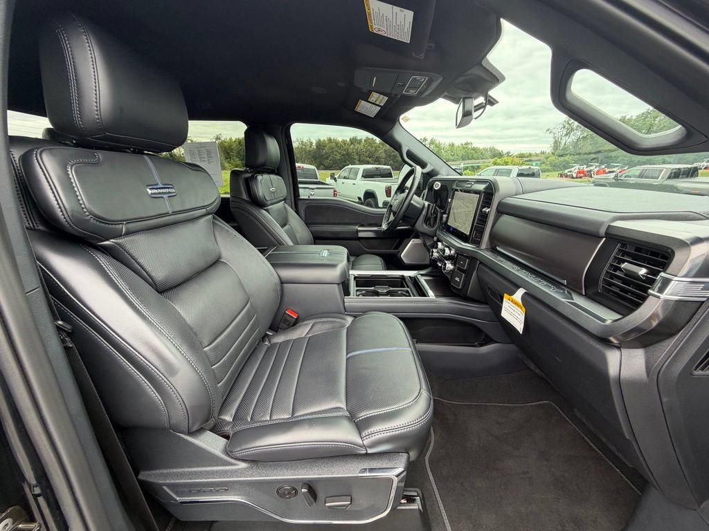 Used 2026 Ford F450 Platinum AWD/4WD image 24