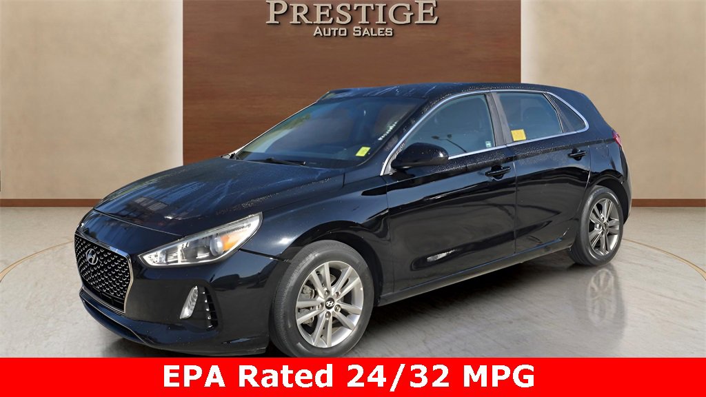 Used 2018 Hyundai Elantra GT image 19