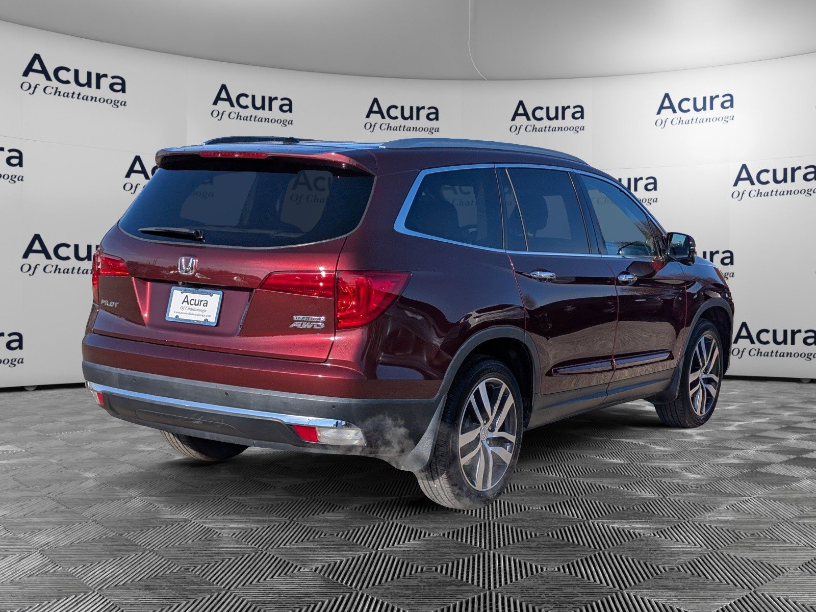 Used 2018 Honda Pilot Touring image 7