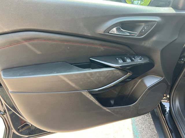 Used 2025 Chevrolet Trax RS w/ Driver Confidence Package FWD image 12
