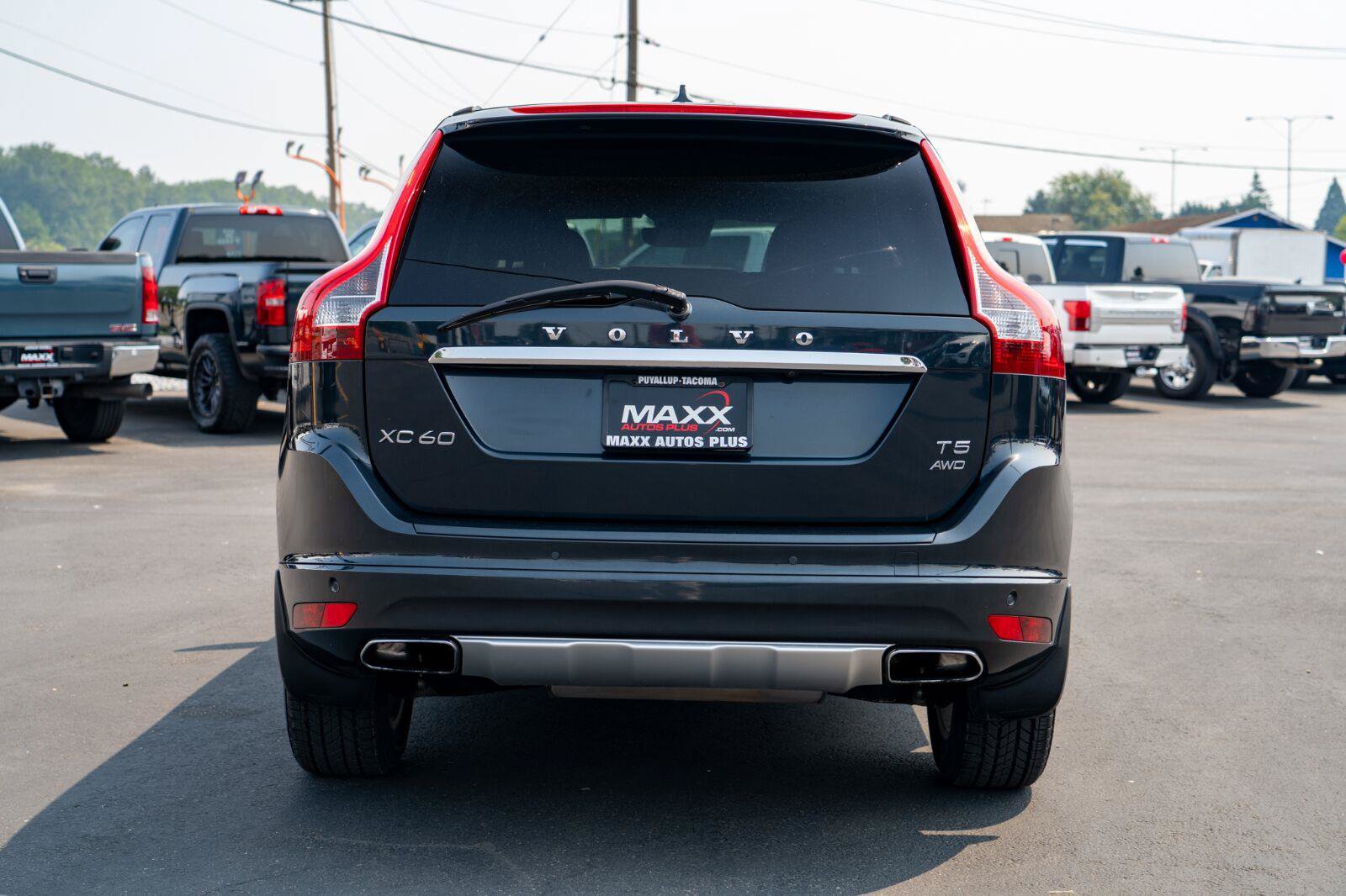 Used 2015 Volvo XC60 T5 AWD/4WD image 9