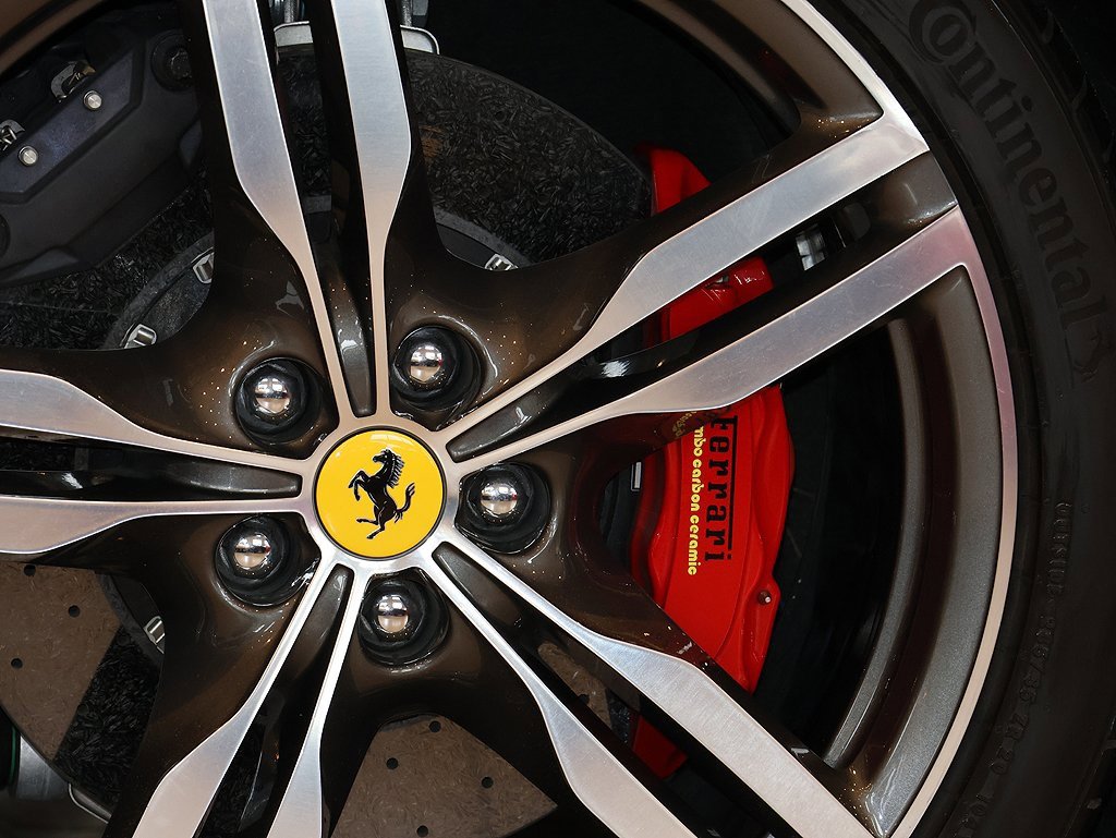 Certified 2022 Ferrari Portofino M image 50