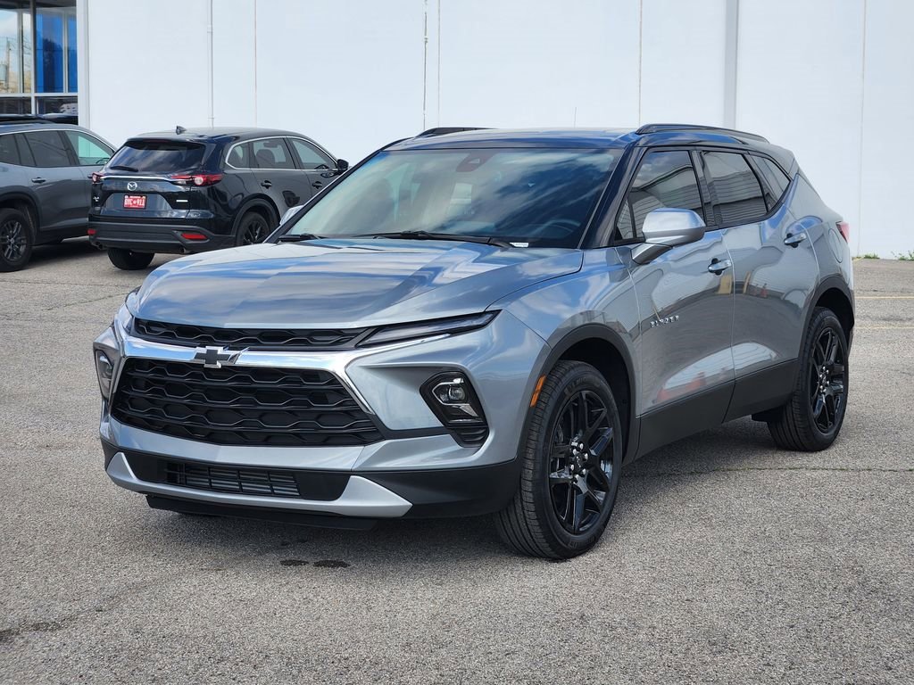 New 2026 Chevrolet Blazer LT w/ Convenience Package image 3