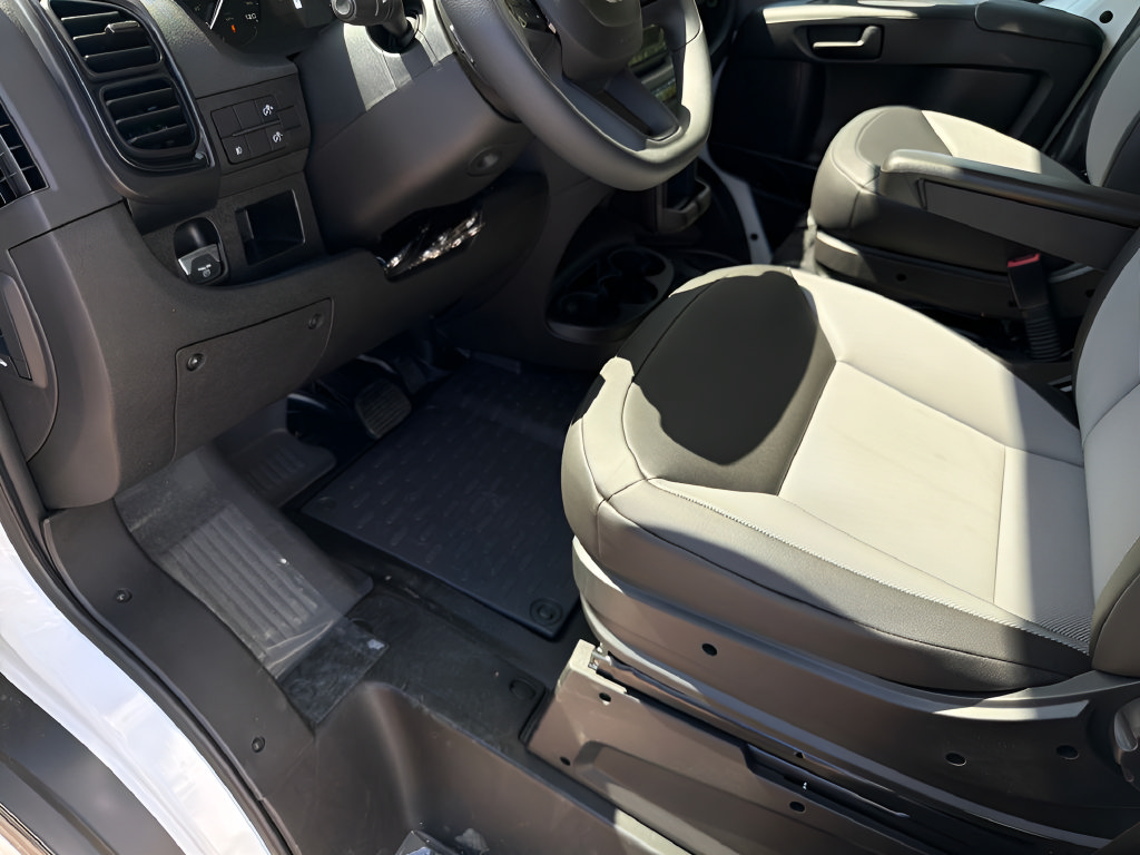 New 2026 RAM ProMaster 1500 w/ Convenience Group FWD image 23
