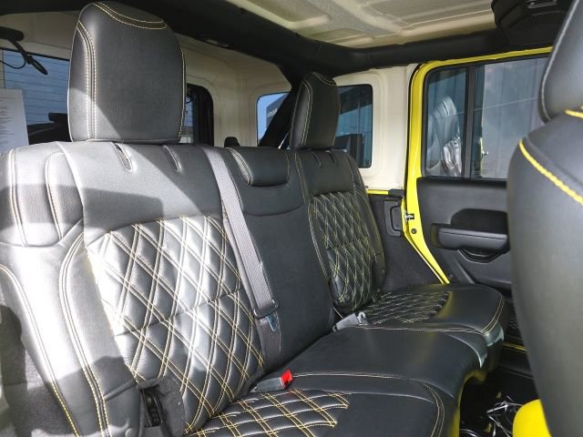 Used 2022 Jeep Wrangler Unlimited Sport w/ Xtreme Recon 35" Tire Package AWD/4WD image 9