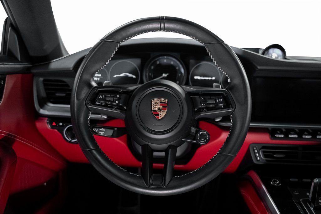 Used 2020 Porsche 911 Carrera S image 40