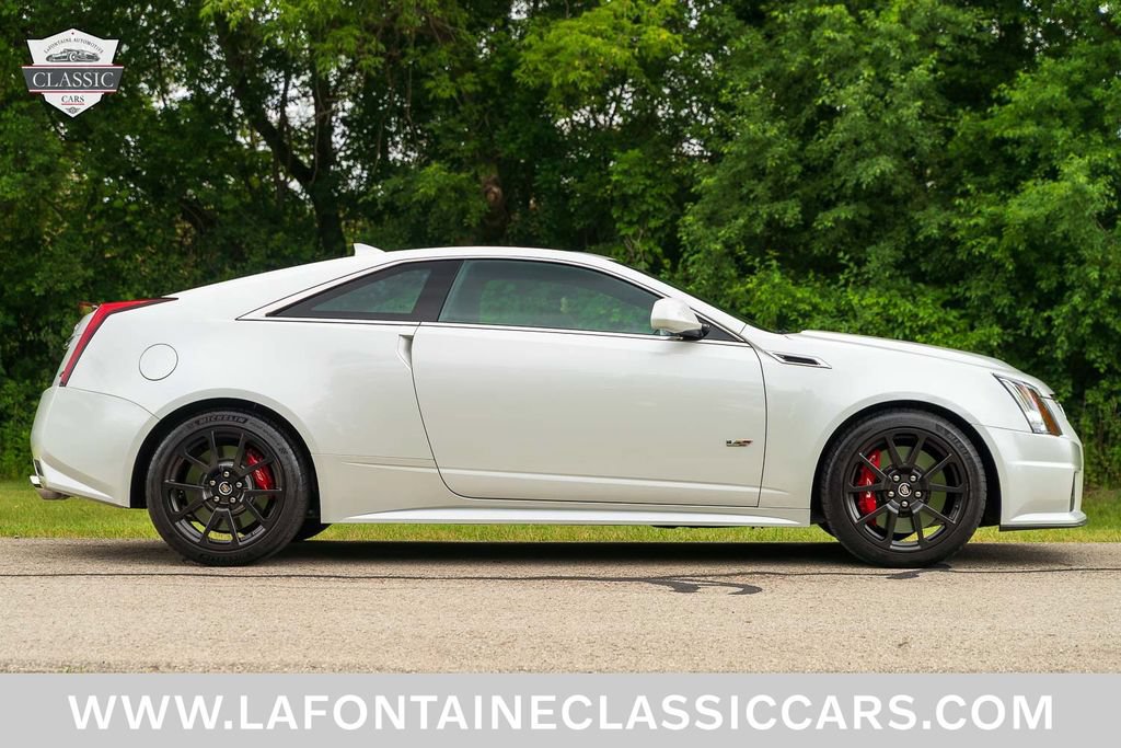 Used 2015 Cadillac CTS V RWD image 15
