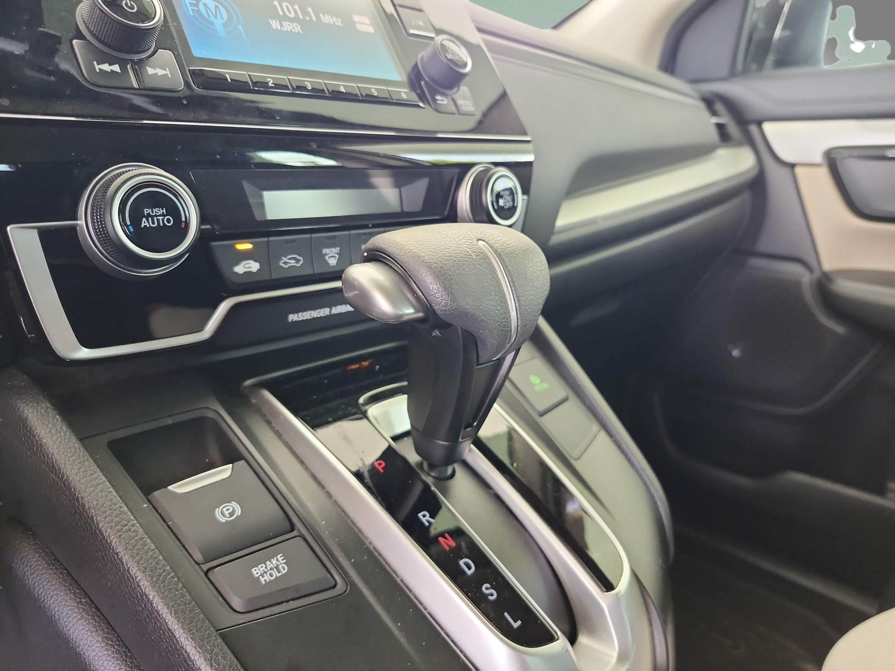Used 2019 Honda CR-V LX image 15