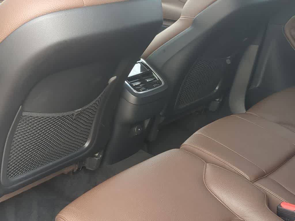 Certified 2024 Volvo XC90 B6 Plus AWD/4WD image 17