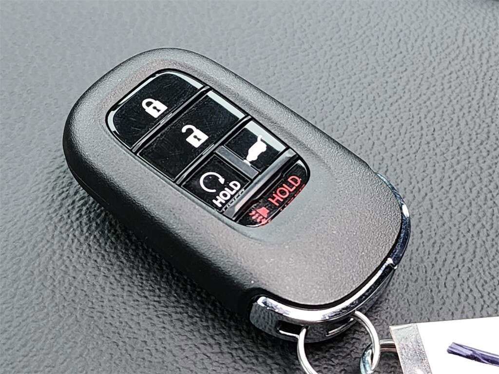 Certified 2024 Honda CR-V Sport image 32