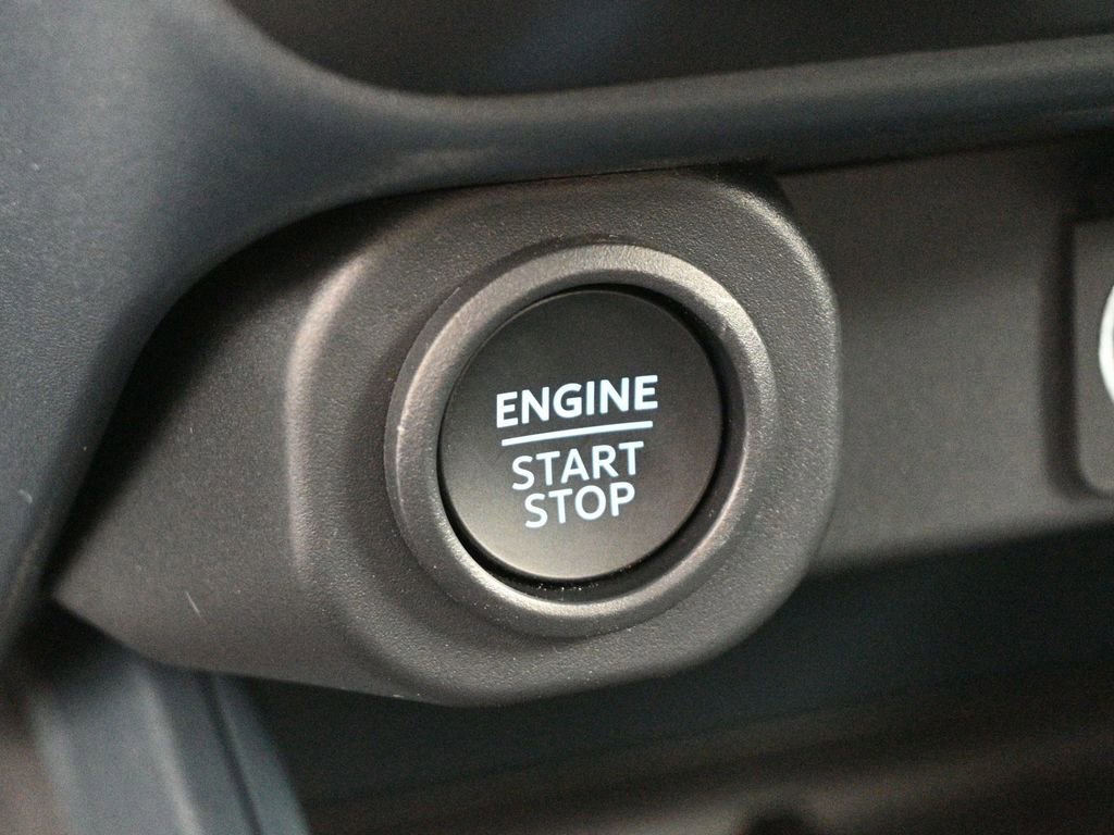 New 2025 Ford Maverick Lobo image 13