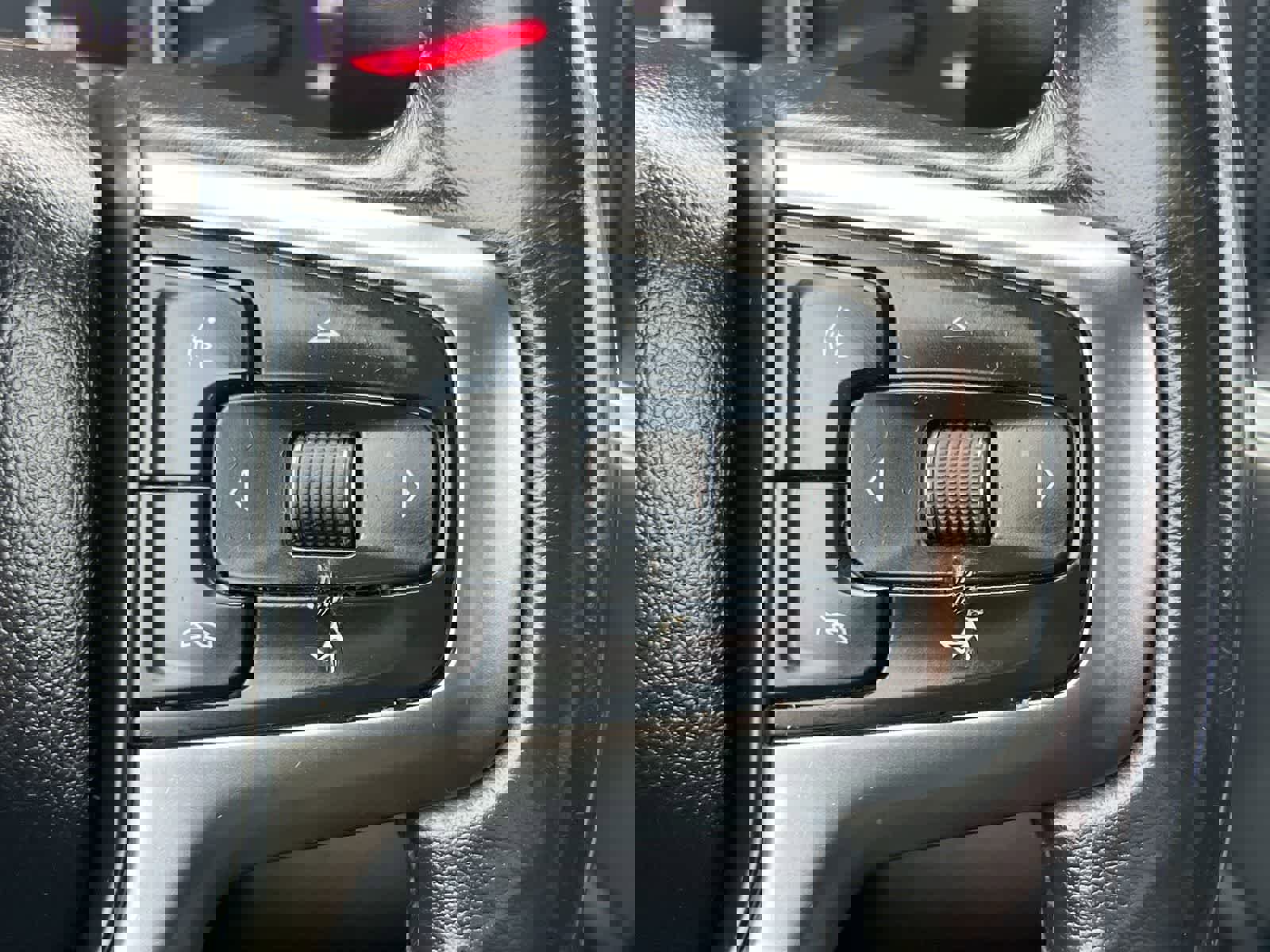 Used 2020 Chevrolet Silverado 1500 LT w/ All-Star Edition AWD/4WD image 24