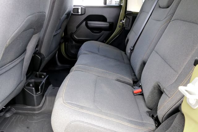 Used 2025 Jeep Wrangler Unlimited Sport AWD/4WD image 26