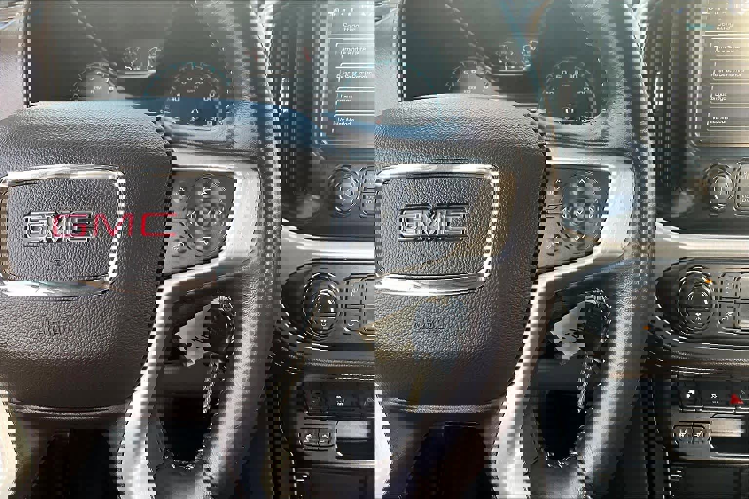 Used 2017 GMC Canyon SLT w/ Driver Alert Package image 25