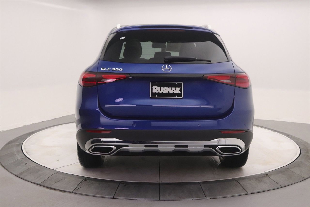 New 2026 Mercedes-Benz GLC 300 image 3
