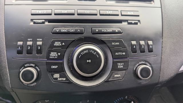 Used 2012 MAZDA MAZDA3 i Touring FWD image 36
