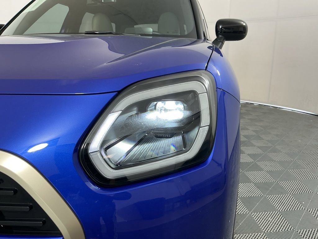 Certified 2025 MINI Cooper Countryman S image 8