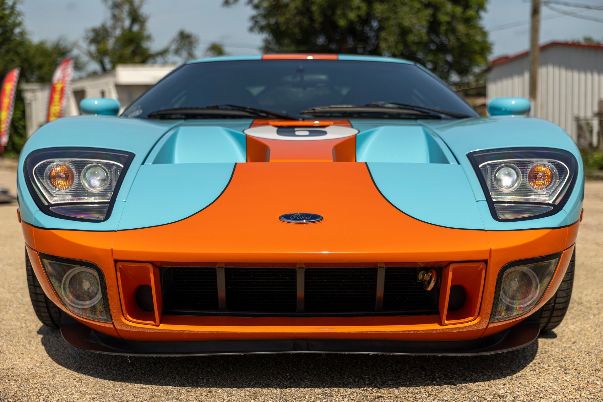Used 2006 Ford GT RWD image 14
