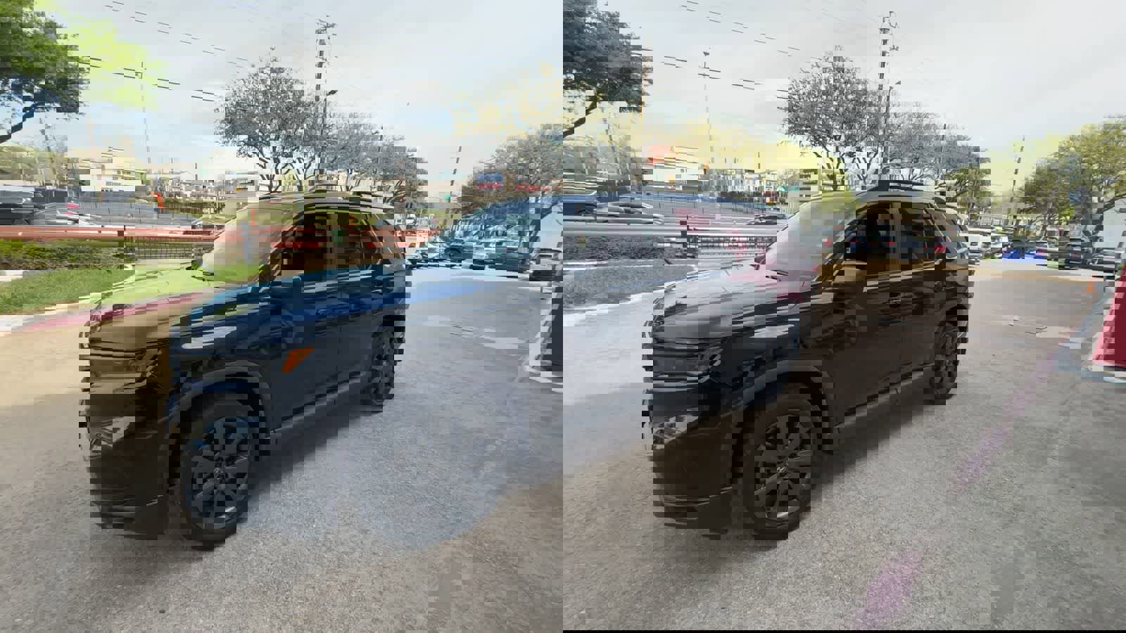 Used 2023 Honda Pilot Sport image 4