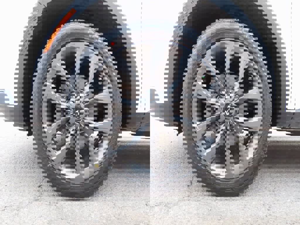 Used 2022 Kia Sorento X-Line EX image 9