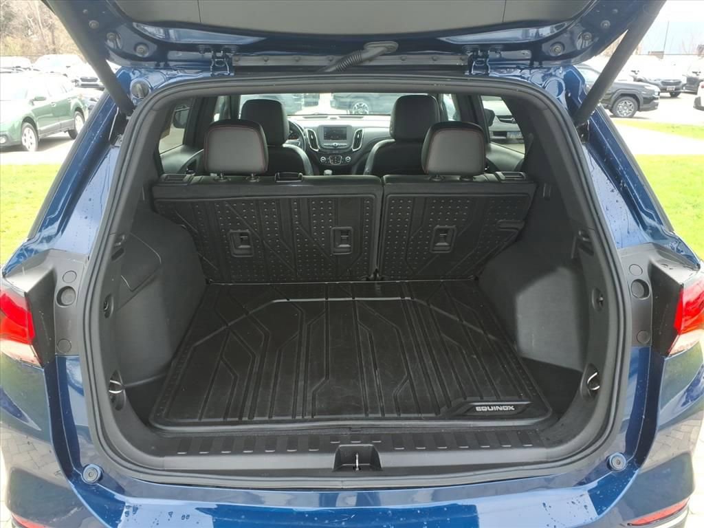 Used 2022 Chevrolet Equinox RS w/ LPO, Floor Liner Package AWD/4WD image 29
