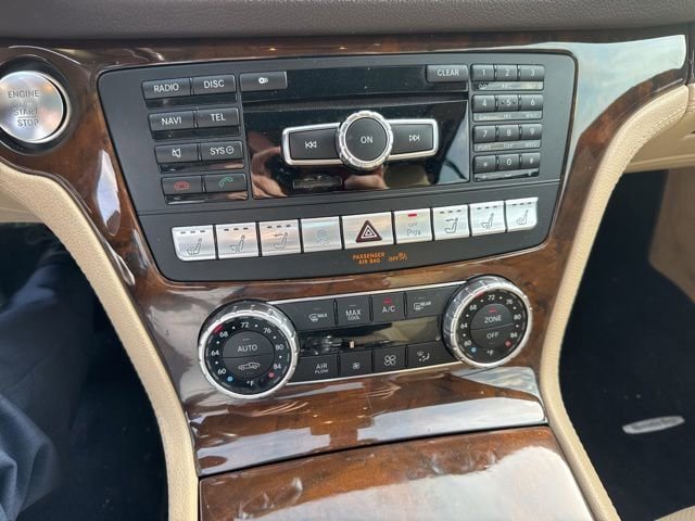 Used 2013 Mercedes-Benz SL 550 image 15