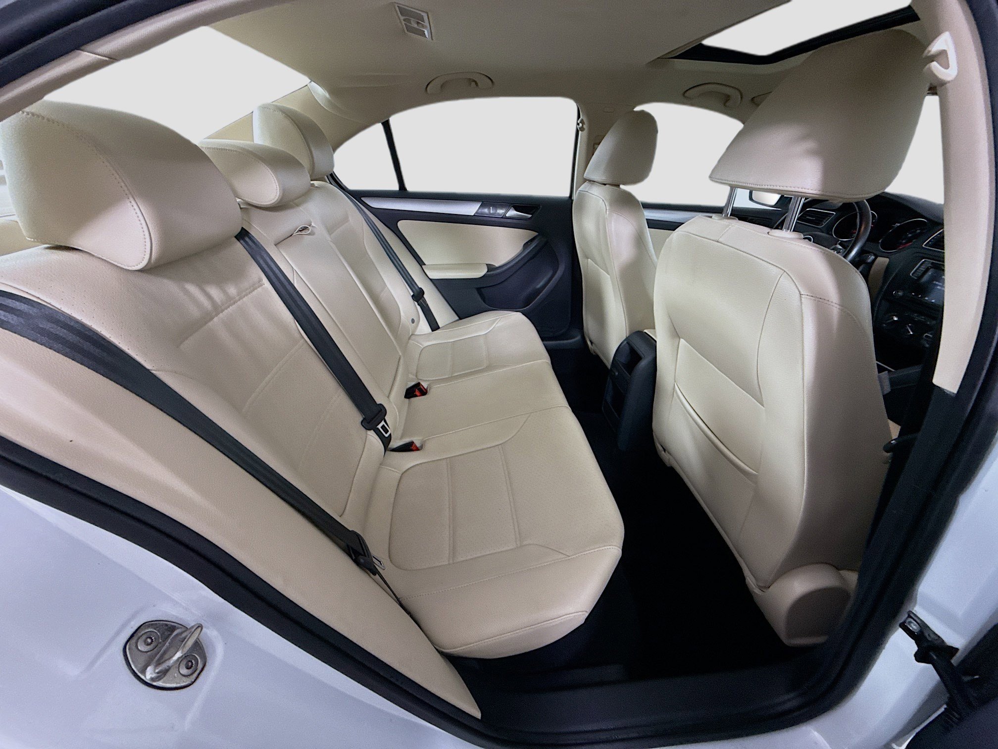 Used 2017 Volkswagen Jetta SE image 27