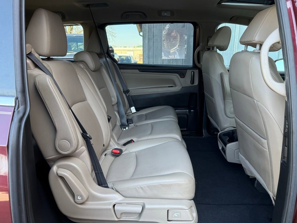 Used 2018 Honda Odyssey EX-L image 16