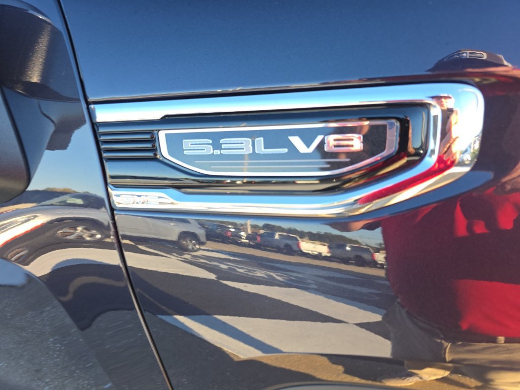 Used 2025 GMC Sierra 1500 Denali w/ Technology Package AWD/4WD image 14