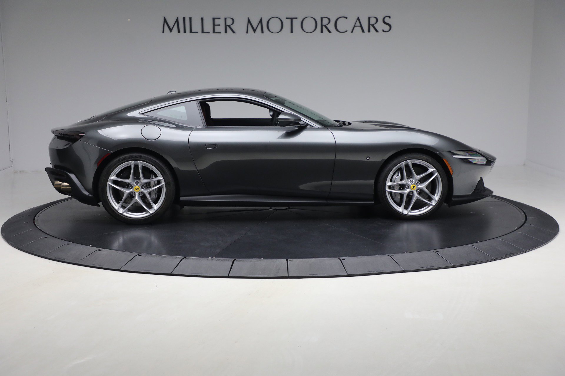 Certified 2024 Ferrari Roma image 10